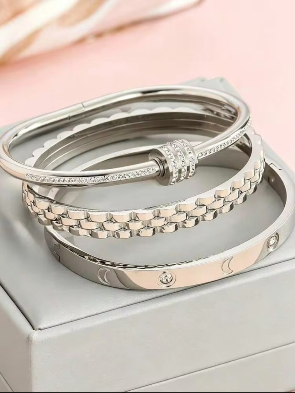 Silver-Tone Women's Bangle Bracelet Set - Elegant Stack - Picture 1 of 5